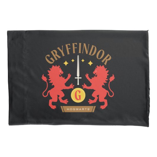 GRYFFINDOR™ハウスダブルライオンソードグラフィック 枕カバー (正面)