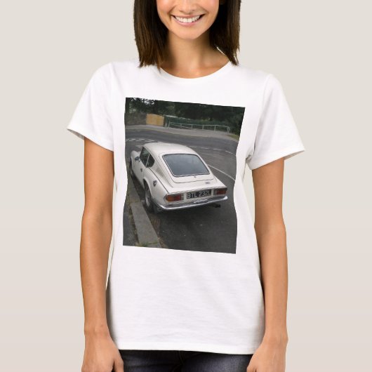 GT6クーペ 英国のスポーツカー Tシャツ (正面)