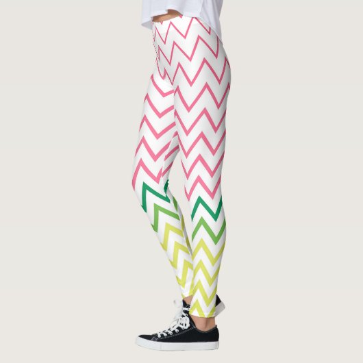 Guac & Glow: Multi-Color Chevron Leggings レギンス (左)