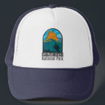 Guadalupe Mountains National Park Texas Vintage  キャップ<br><div class="desc">Guadalupe Mountains vector artwork in a window style design. The park includes Guadalupe Peak,  the highest point in Texas,  and El Capitan.</div>