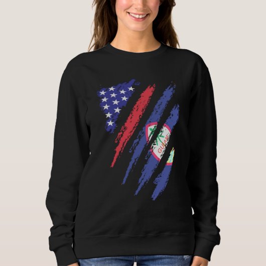 Guamanian American Patriot Grown Heart Flag Stripe スウェットシャツ (正面)