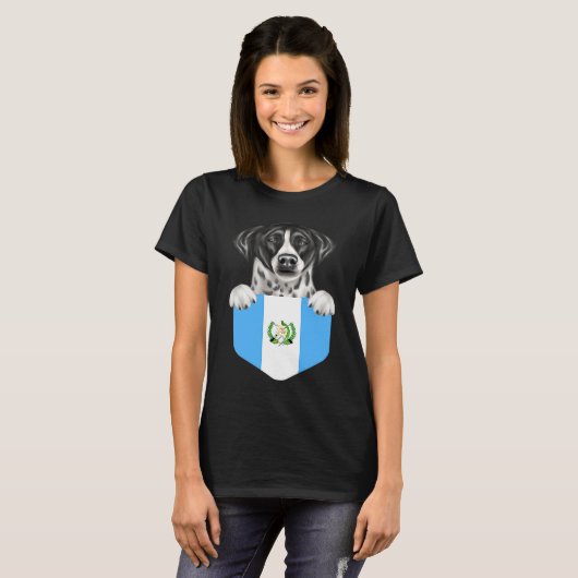 Guatemala Flag Pointer Dog In Pocket Tシャツ (正面フル)