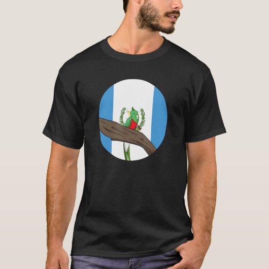 Guatemala Proud Hispanic Quetzal National Bird Gua Tシャツ (正面)
