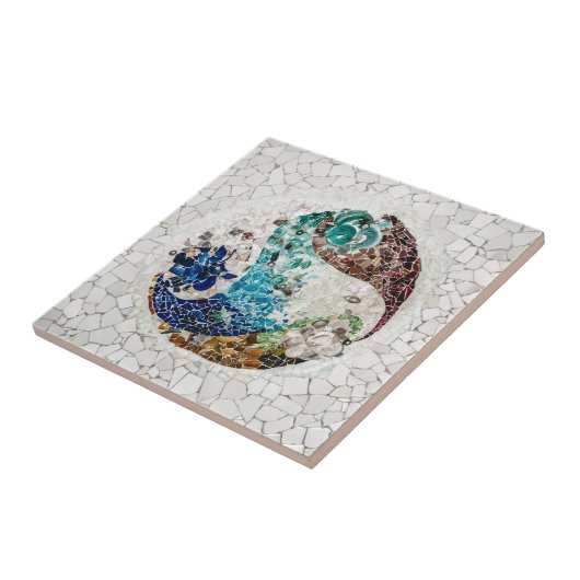 Guel Park タイル (側面)