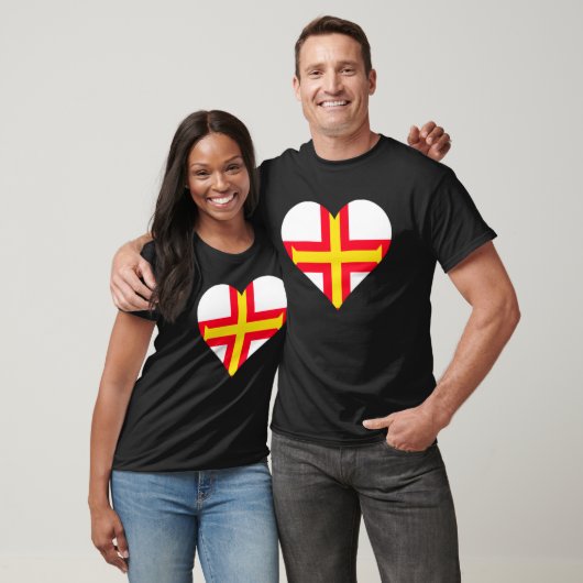 Guernsey Flag Heart Guernsey  Love Guernsey Tシャツ (ユニセックス)