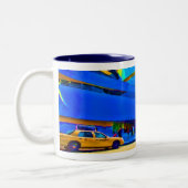 Guggenheim1破裂音 ツートーンマグカップ (左)