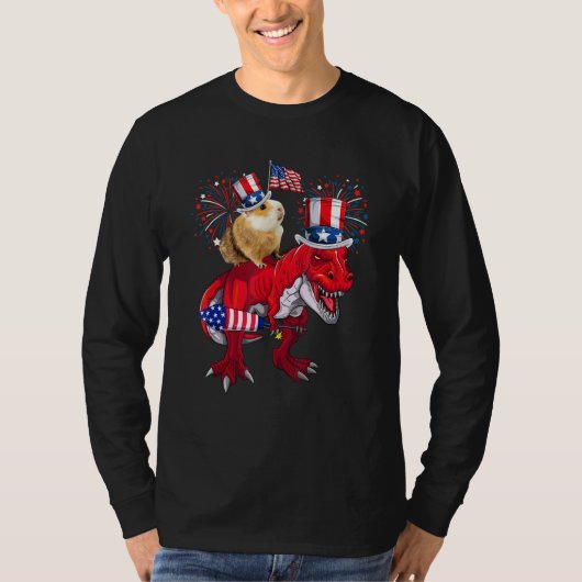 Guinea Pig Ridding T-Rex 4th Of July Fireworks Lov Tシャツ (正面)
