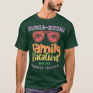 Guineabissau Family Vacation Matching Outfit  Tシャツ