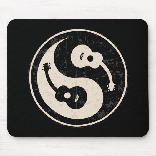 guit yang1 blk日焼けT マウスパッド (正面)