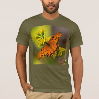 Gulf Fritillary aka Passion Butterfly on Goldenrod Tシャツ