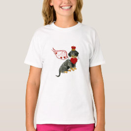 Gulliverの天使のダックスフントのバレンタインはフード付きスウェットシャツをからかいます