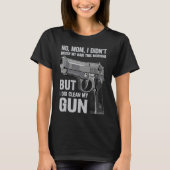 Gun Owner Saying Second Amendment  Gun Tシャツ (正面)