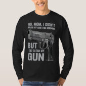 Gun Owner Saying Second Amendment  Gun Tシャツ (正面)