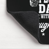 Guns Don't Kill People Dads With Pretty Daughters マウスパッド (コーナー)