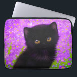 Gustav Klimt Cat ラップトップスリーブ<br><div class="desc">Laptop Sleeve featuring a Gustav Klimt cat! This fluffy kitty sits in a green field of purple flowers. A purr-fect gift for cat lovers and Austrian art enthusiasts!</div>