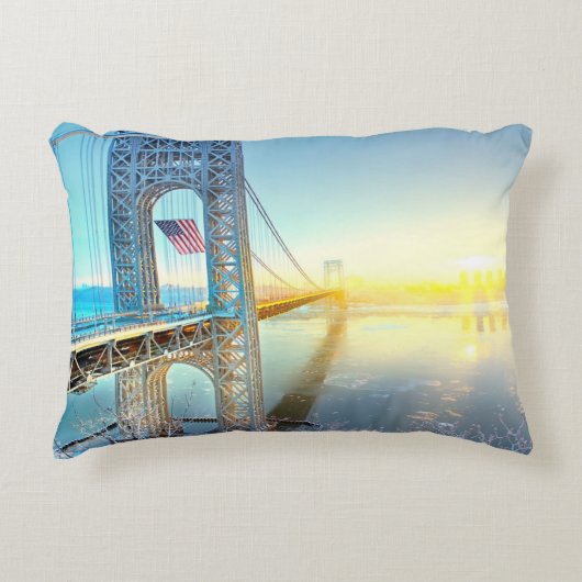 GWBの接続の城砦リーNJおよびマンハッタンNYPlus アクセントクッション (正面)