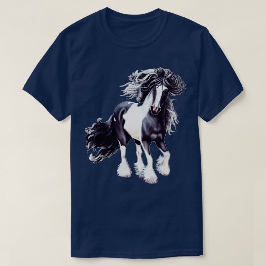 Gypsy Vanner Black and White Stallion Tシャツ (デザイン正面)