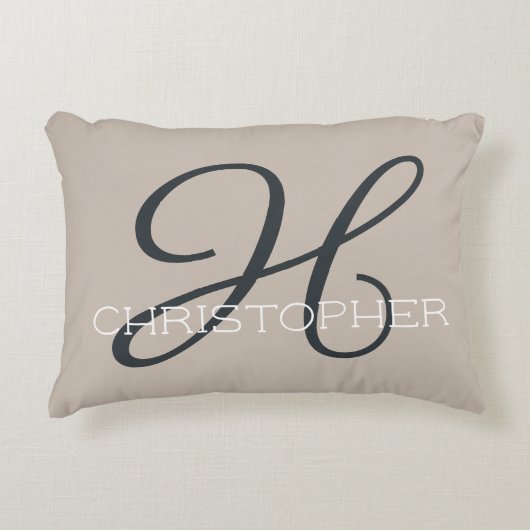 Hのイニシャル　パーソナライズドネーム　テープ タン ニュートラル アクセントクッション (正面)