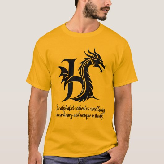 Hはハート用 – Hパーソナライズされたアルファベット Tシャツ (正面)