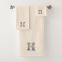 Hイニシャルパーソナライズされたシルバーモノグラムあなたの名前 バスタオルセット