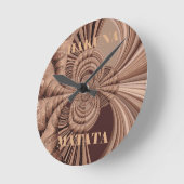 Hakuna Matataケニヤのキリンサファリによって編まれるSourveni ラウンド壁時計 (傾斜)