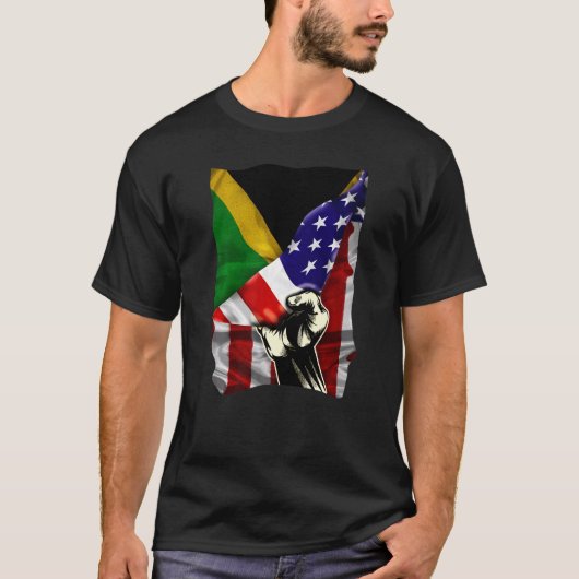 Half American Flag Jamaican ROOTS USA Flag Jamaica Tシャツ (正面)