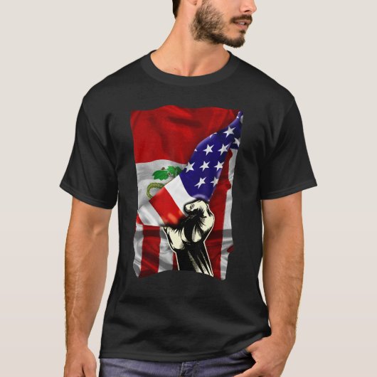 Half American Flag Peruvian ROOTS USA Flag Peru DN Tシャツ (正面)