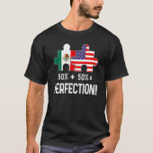 Half American Half Mexican Flag Combined Map Mexic Tシャツ (正面)