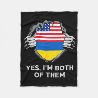 Half American Half Ukrainian Usa Ukraine Flag Mens フリースブランケット