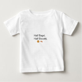 Half Bagel. Half Biscotti. Funny Jewtalian Baby T ベビーTシャツ
