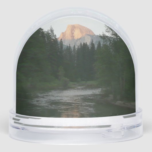 Half Dome Sunset in Yosemite National Park (裏面)