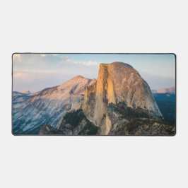 Half Dome Yosemite デスクマット