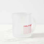 Half Empty or Half Full Optimist Pessimist フロストグラスマグカップ (正面右)