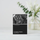 Half&Halfの写真053 -クラシックなオートバイのゲージ 名刺 (スタンド正面)