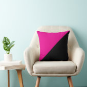 Half Hot Pink and Black Diagonal Colorblock クッション (椅子)