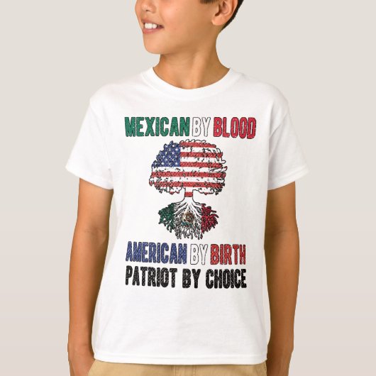 Half Mexican Half American Flag Mexico USA Tシャツ (正面)