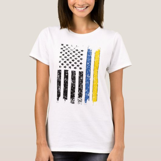 Half Ukrainian Half American Flag Ukraine USA Tシャツ (正面)