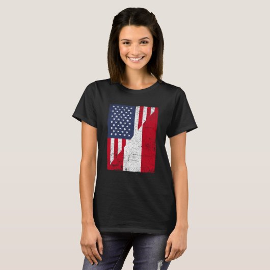 Half USA Flag Half Austria Flag American Austrian Tシャツ (正面フル)