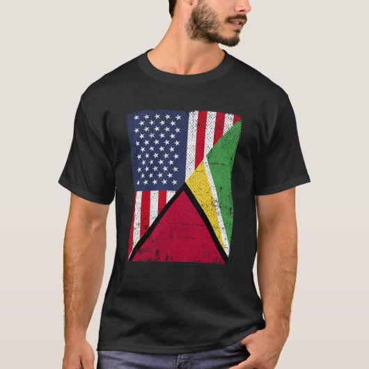 Half USA Flag Half Guyana Flag American Guyanian Tシャツ (正面)