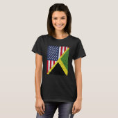 Half USA Flag Half Jamaica Flag American Jamaican Tシャツ (正面フル)