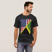 Half USA Flag Half Jamaica Flag American Jamaican Tシャツ (正面フル)