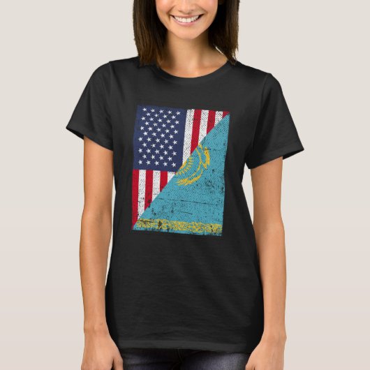 Half USA Flag Half Kazakhstan Flag American Kasach Tシャツ (正面)
