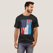 Half USA Flag Half Luxembourg Flag American Luxemb Tシャツ (正面フル)