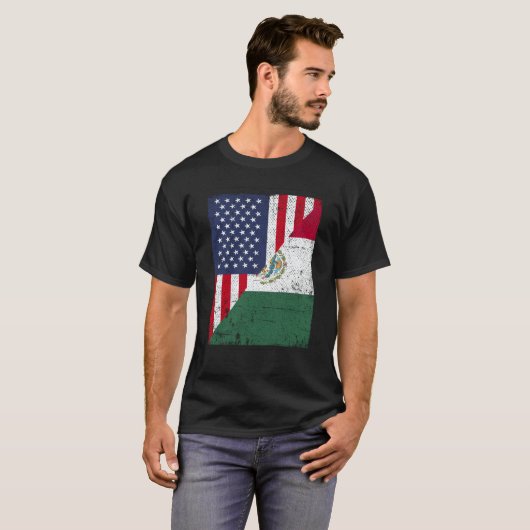 Half USA Flag Half Mexico Flag American Mexican Tシャツ (正面フル)