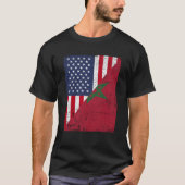 Half USA Flag Half Morocco Flag American Moroccan Tシャツ (正面)
