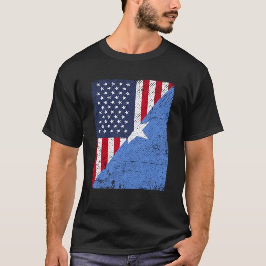 Half USA Flag Half Somalia Flag American Somalian Tシャツ (正面)