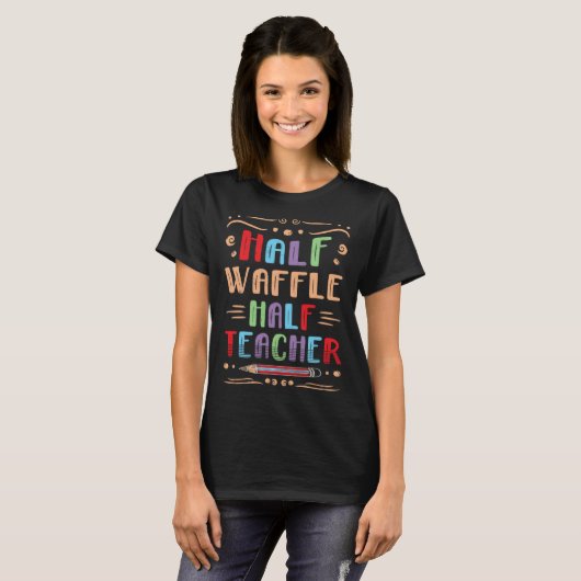 Half Waffle Half Teacher Pancake Foodie Pastries F Tシャツ (正面フル)