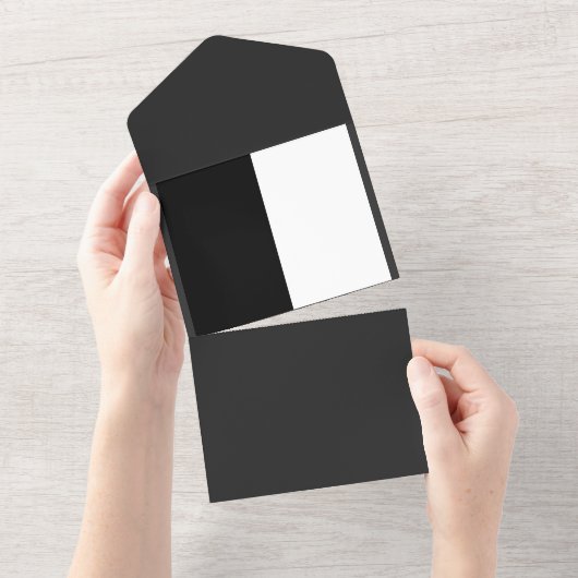 half white half black, half black half white オールインワン招待状 (貼ってはがせる)