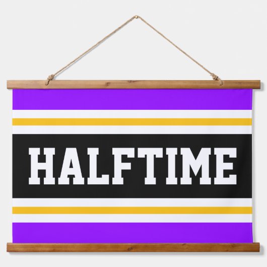 HALFTIME明るい紫色の黒い黄色のパーティー 吊り下げ型タペストリー (正面)