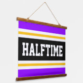 HALFTIME明るい紫色の黒い黄色のパーティー 吊り下げ型タペストリー (傾斜あり)